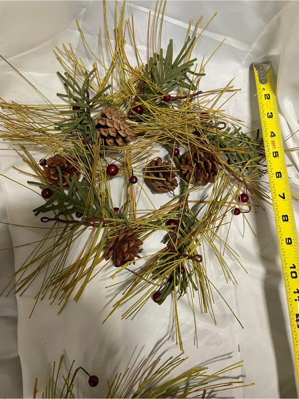 Rustic Pine and Berry Holiday Wreath Set - Green and Brown